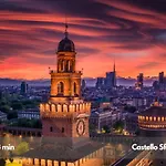 Corso Garibaldi - Two-rooms In The Heart Of Brera *