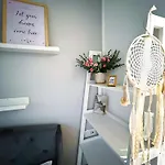 Apartment Il Sogno Sui Navigli - Nel Cuore Di - Nuovo - Wi-fi - Armadio