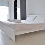 公寓 3br With Large Terrace - 800m From San Leonardo M1 *