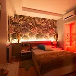 Apartment Stylish With Private Terrace & 2 Baths
