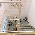 2-level Designer Loft In Isola District Апартаменты Милан