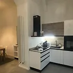 Apartman V13 *