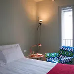 Design 2 ميلان