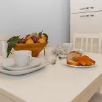 Bright '44' Cosy And דירה