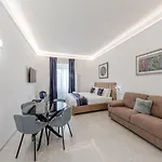 Cesare Da Sesto 10 - Leia Hospitality Apartment
