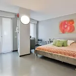 Apartment Modern And Particular In The Center