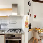 شقة Stylish Flat Near Duomo - Metro 50 M - 4 Guests