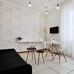 Italianway Easy - Gallura 9 Milão
