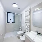 Lejlighed Parcheggio Gratuito - New 1bdr Con Terrazzo *