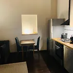 Hostmate - - Via Cirillo - Arco Della Pace Apartamento