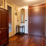 Apartamento Host4u - La Scala At Palazzo Dell'orso In Center *