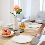 Porta Nuova Luxury 8 Minutes From The Duomo, With Ac And Wifi דירה *