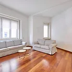 Porta Nuova Luxury 8 Minutes From The Duomo, With Ac And Wifi *