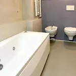 Flatsharing - Collegno 3 Level Loft * Mediolan