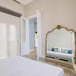 Διαμέρισμα Bright 2br Steps From Arco Della Pace Μιλάνο