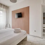 Modern - 7 Min To Linate Апартаменты *