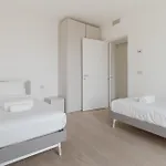 Guesthost - Lambrate Modern Flat With Terrace Lejlighed *