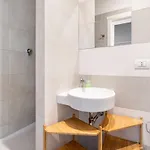 Apartman Lovely Very Near Zara Metro Station M3m5 *