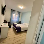 아파트 Lucania Azzurra Apartment, Elegante E Confortevole, Con Metro M3 Sotto Casa, Collegamento Diretto A Duomo Di E Stazione *