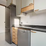 Guesthost - Cozy Near San Siro Апартаменты Милан