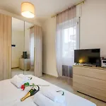 Monte Ceneri, 71 - Modern, Comfortable&well-connected Apartamento Milán