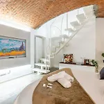Colonna Lovely Loft - 10 Min Duomo - Buonarroti M1 * Milan