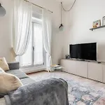 Bocconi Via Brioschi 4 Pax Wi-fi Διαμέρισμα