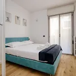 Just Urban - Strategic 1-br With Balcony - Duomo And Life Milano