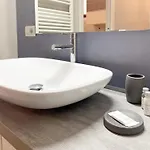 Flatsharing - Collegno 3 Level Loft *