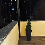 Premium Duomo Metro1, Comolake Trains11 Appartement *