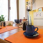Italian Experience-suite Meda * Milaan