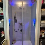 Flat Isola - New Opening 아파트
