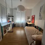 Romana * Милан