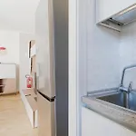 Apartamento Guesthost - Stylish Flat In Navigli District Milán