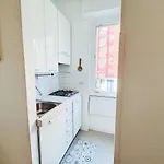 Salgari - Vicino Metro E Tram - Apartamento *