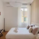 Convention Center Sempione Castle Double Bathroom Entire Apartment, 24h Supermarket, Nightlife شقة *