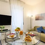 Apartamento Monte Ceneri, 71 - Modern, Comfortable&well-connected