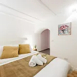 Apartment Colonna Lovely Loft - 10 Min Duomo - Buonarroti M1