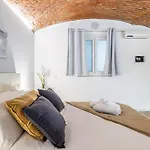 Colonna Lovely Loft - 10 Min Duomo - Buonarroti M1 Apartment Milan