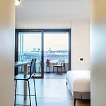 Unit D With View And Terrace Apartment *