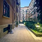 Three-room 2 Bedrooms With Balcony 2 Min From * Milan