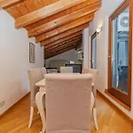 Bnbest Walk In Duomo 4-6 Pax Апартаменты *