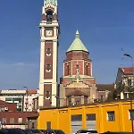 Little * Milánó