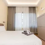 Porta Nuova * Milão