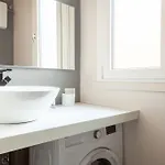 Commenda 21 Comfort Ed Eleganza Nel Cuore Di Apartment Milan