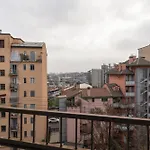 Lambrate - Corti - Bilocale Con Ampio Balcone Apartamento *