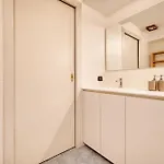 아파트 Just Urban - Refined In Life 2 Min M1 E M5 Metro *