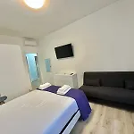 아파트 Lucania Azzurra Apartment, Elegante E Confortevole, Con Metro M3 Sotto Casa, Collegamento Diretto A Duomo Di E Stazione