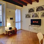 Corso Garibaldi - Two-rooms In The Heart Of Brera Apartment