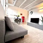 Fontanili Loft - Bocconi - Olympic Village דירה *